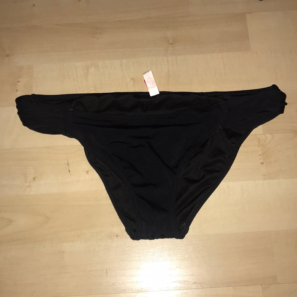 Black VS swimsuit Bottoms